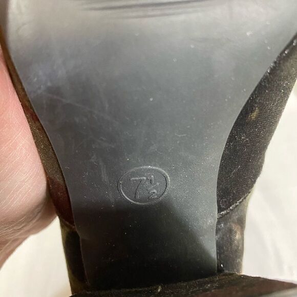 • A NEW DAY bootie • 7.5 - Picture 5 of 8